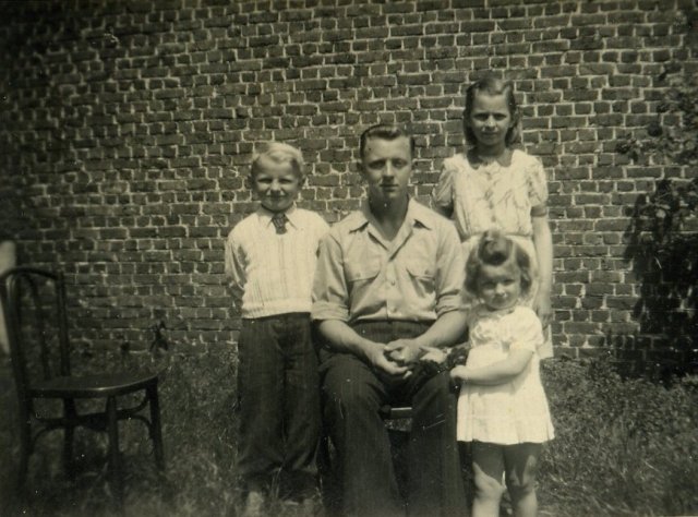 Cyriel Maurice Denise Yvette Vaneeckhoutte